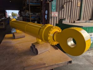 Komatsu PC3000 Boom Cylinder