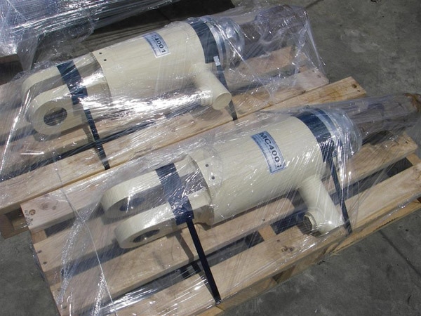 Metso HP300 Tramp Cylinders