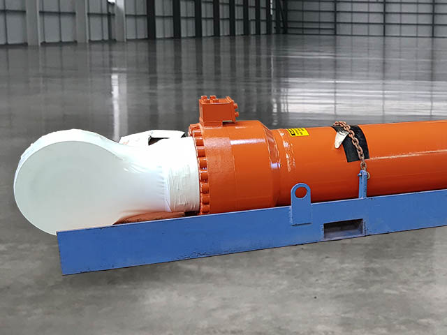 Hitachi EX3600 Boom Cylinder